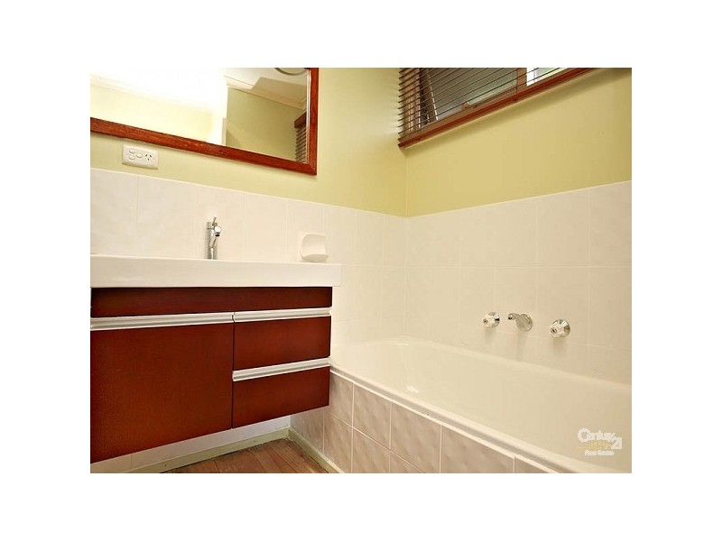 Unit 2, 43 Heatherhill Road, Frankston VIC 3199