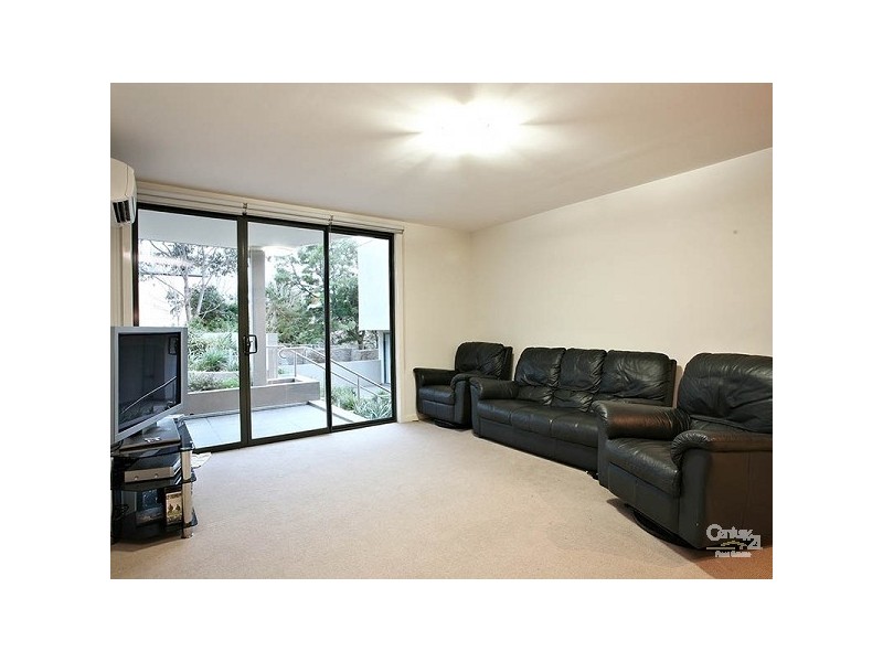 18, 392-394 Nepean Highway, Frankston VIC 3199