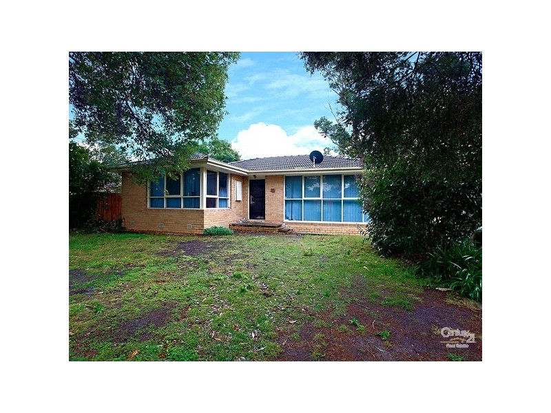 17 Brentwood Crescent, Frankston VIC 3199