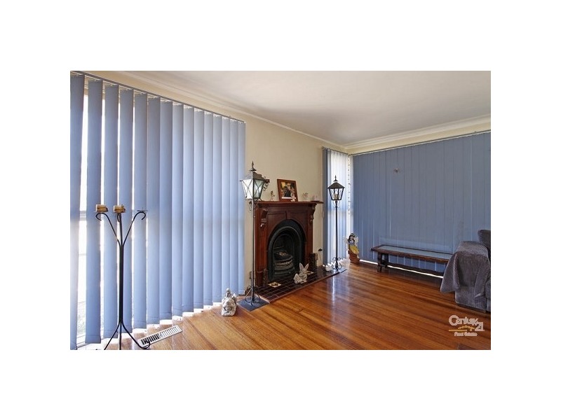 17 Brentwood Crescent, Frankston VIC 3199