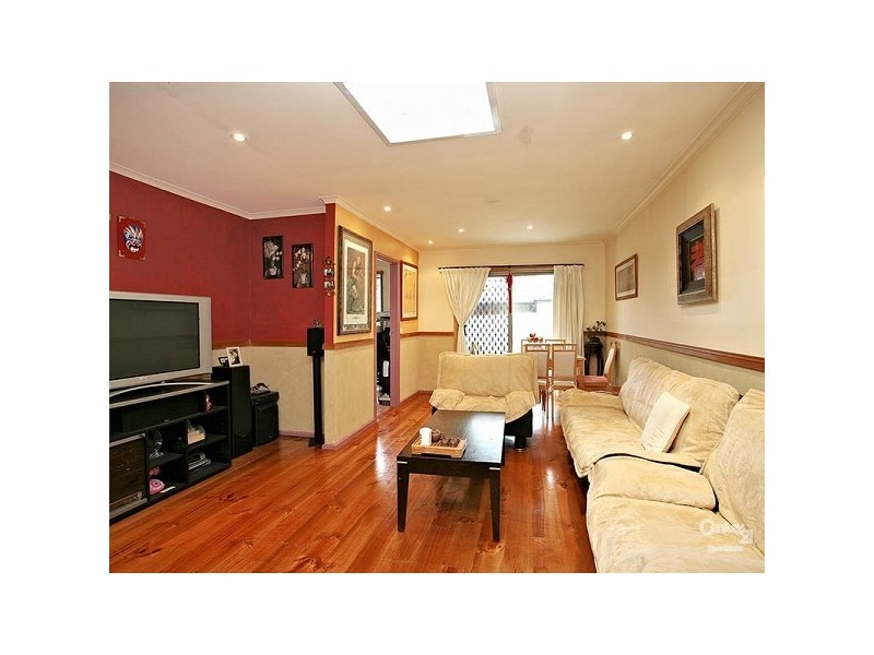 Unit 2, 43 Heatherhill Rd, Frankston VIC 3199