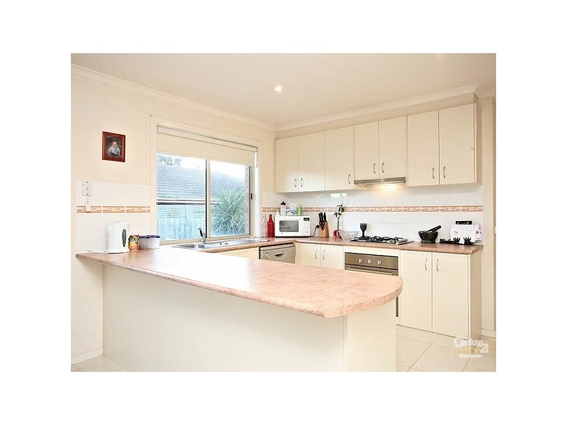 14 Bushlark Drive, Carrum Downs VIC 3201
