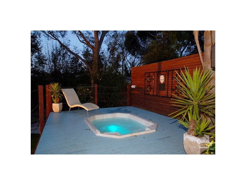 13 Birdwood Street, Frankston VIC 3199