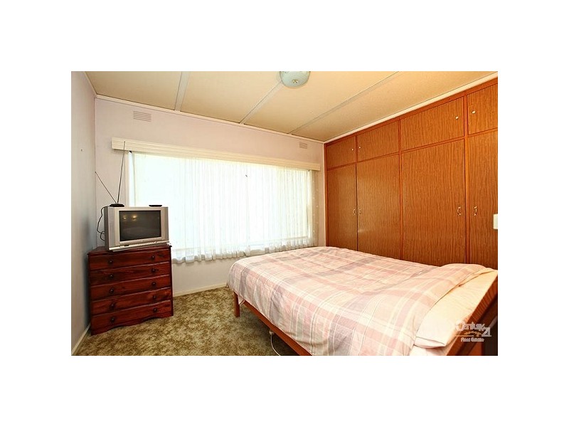 7 Coral Street, Frankston VIC 3199