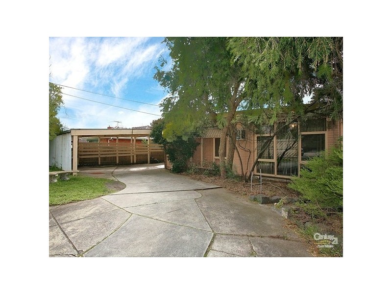 33 Brentwood Crescent, Frankston VIC 3199