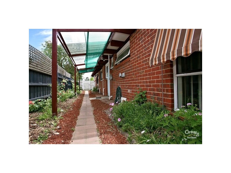 11 Webb Street, Seaford VIC 3198