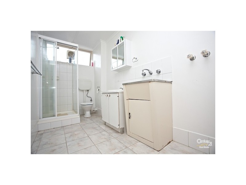 6, 402 Nepean Highway, Frankston VIC 3199