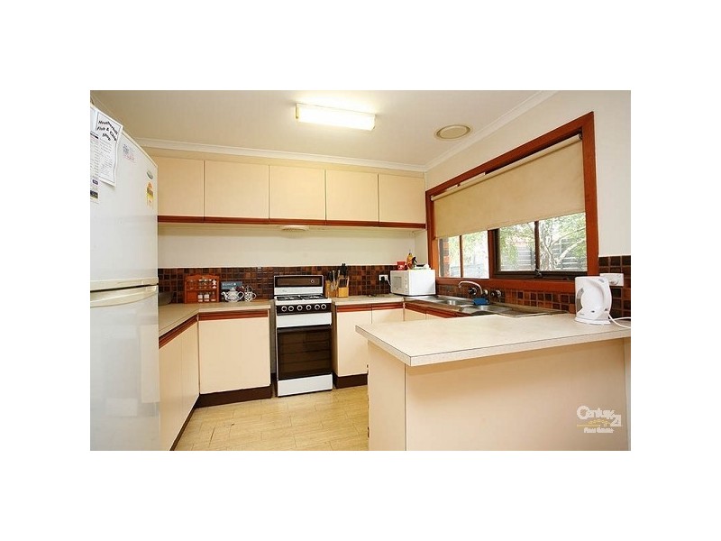 1, 63 Hillcrest Road, Frankston VIC 3199