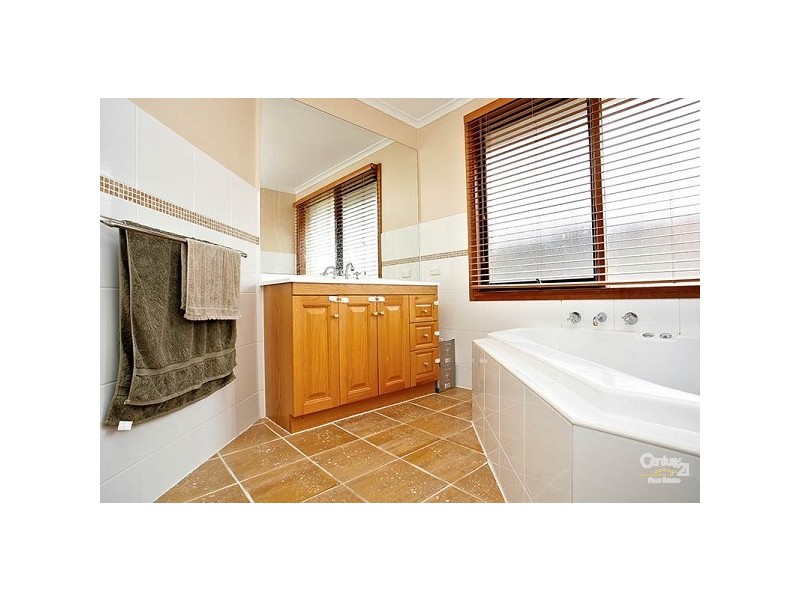 280 Heatherhill Road, Frankston VIC 3199