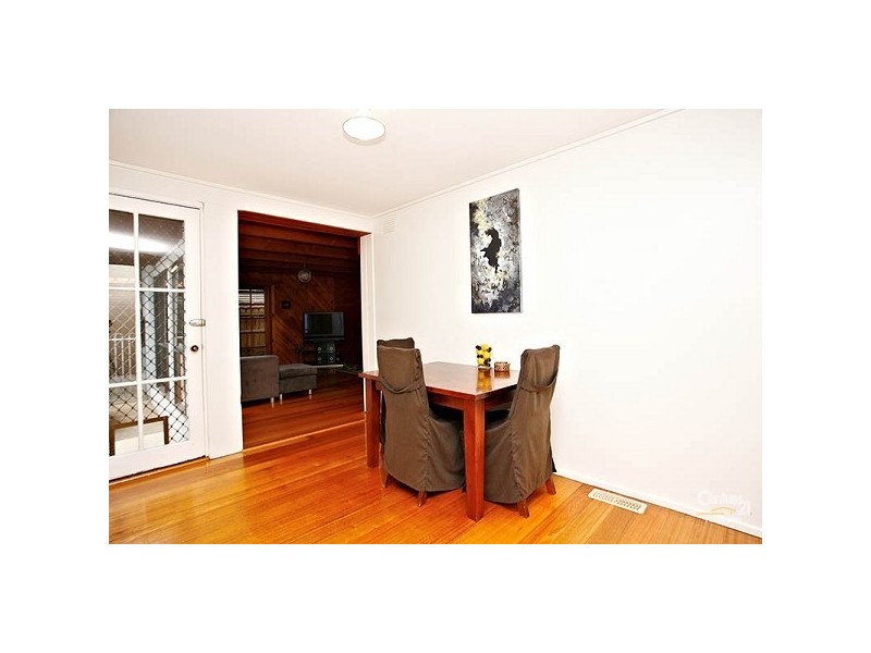 1 Gretana Crescent, Frankston VIC 3199