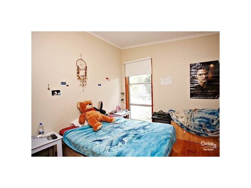 11 Bouvardia Crescent, Frankston North VIC 3200