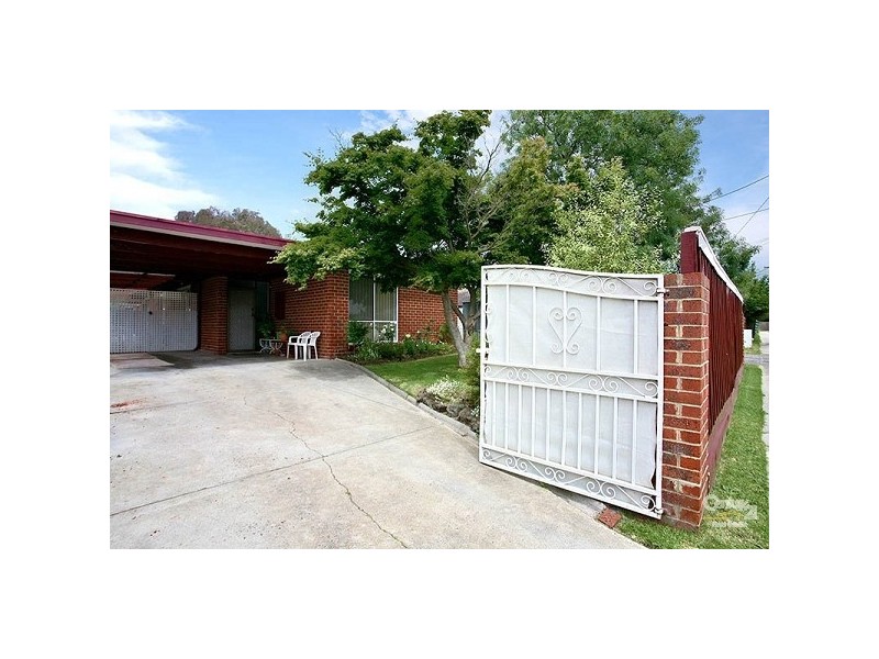 11 Webb Street, Seaford VIC 3198