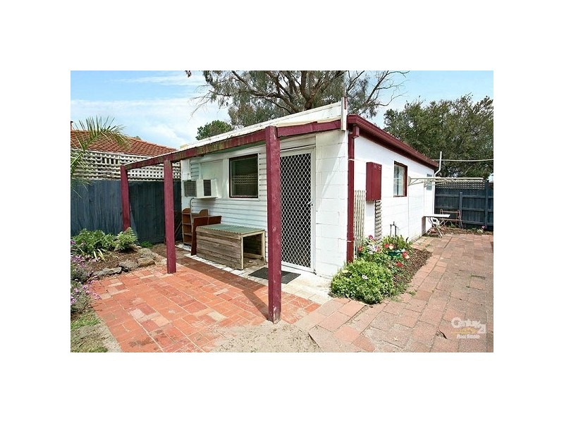11 Webb Street, Seaford VIC 3198