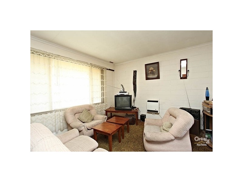 9, 74 Beach Street, Frankston VIC 3199