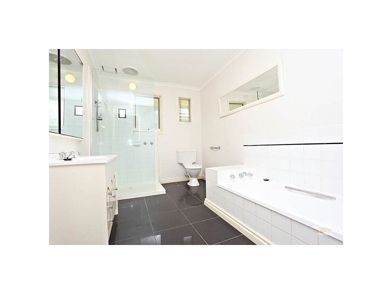 3 Kiandra Court, Frankston VIC 3199