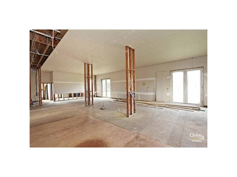 4 Whiting Court, Skye VIC 3977