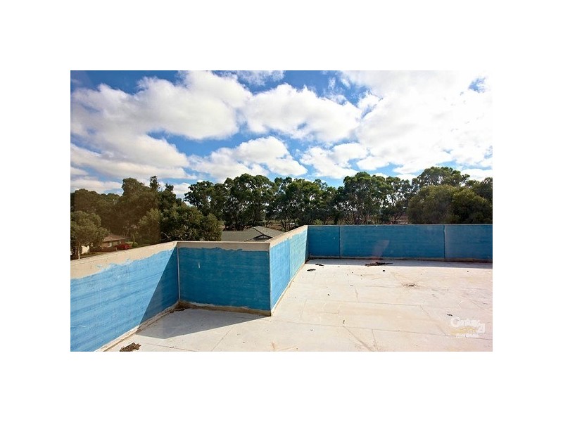 4 Whiting Court, Skye VIC 3977