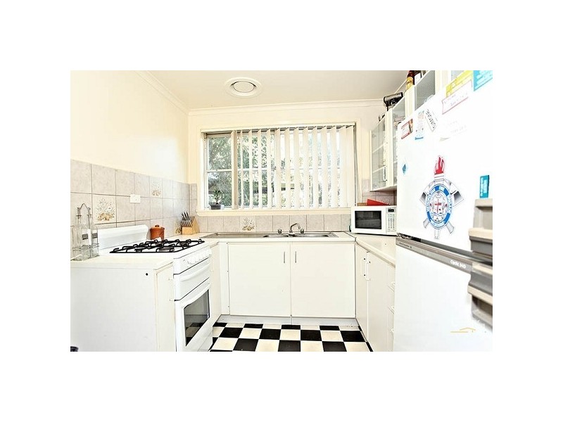 34 Hoya Crescent, Frankston North VIC 3200