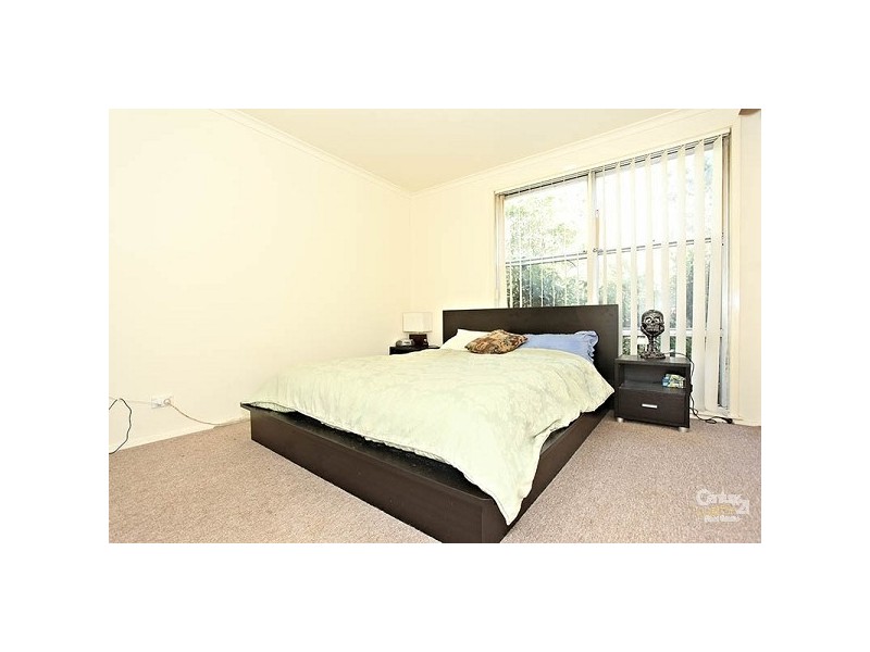 34 Hoya Crescent, Frankston North VIC 3200