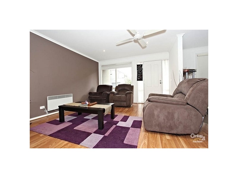 5, 76-78 Mc Mahons Road, Frankston VIC 3199