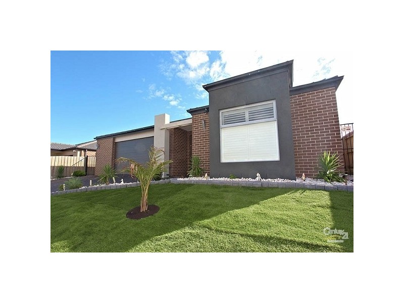 19 Sky Way, Carrum Downs VIC 3201