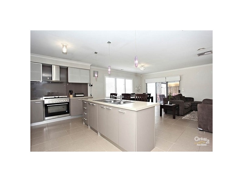 19 Sky Way, Carrum Downs VIC 3201