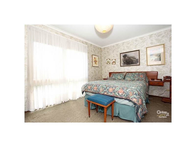 22 The Trossachs, Frankston VIC 3199