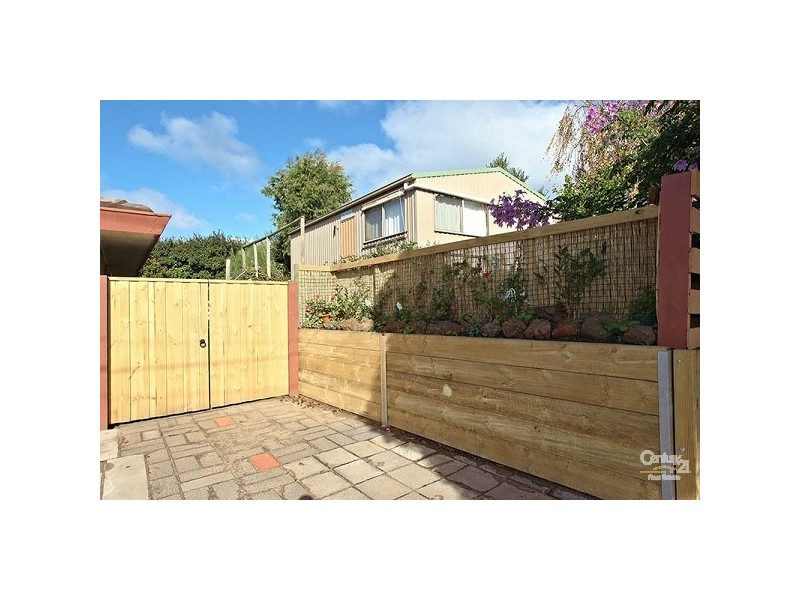 22 The Trossachs, Frankston VIC 3199