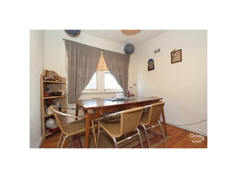 12 Ebdale Street, Frankston VIC 3199