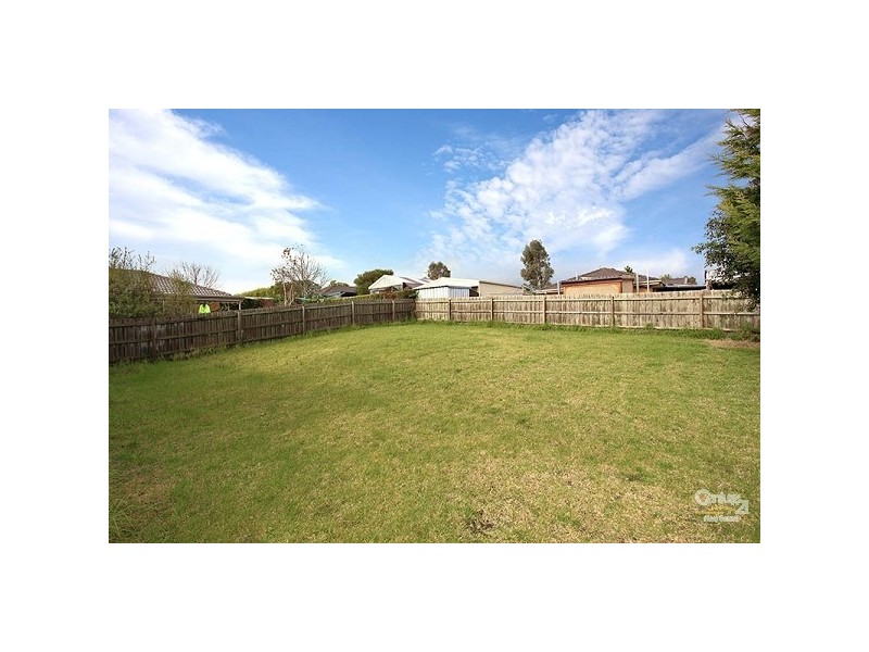 59 Orama Avenue, Carrum Downs VIC 3201