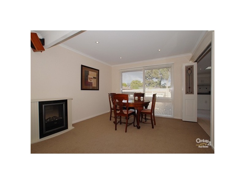 7 Dalkeith Court, Frankston VIC 3199
