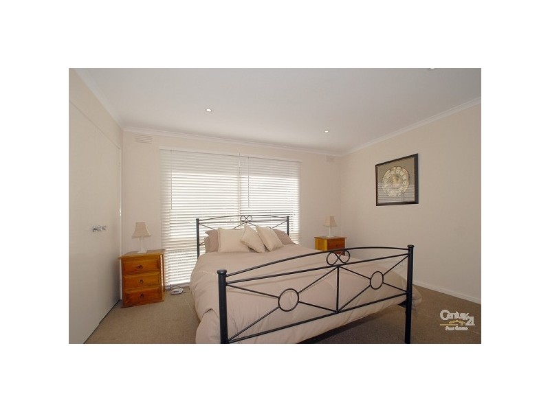 7 Dalkeith Court, Frankston VIC 3199