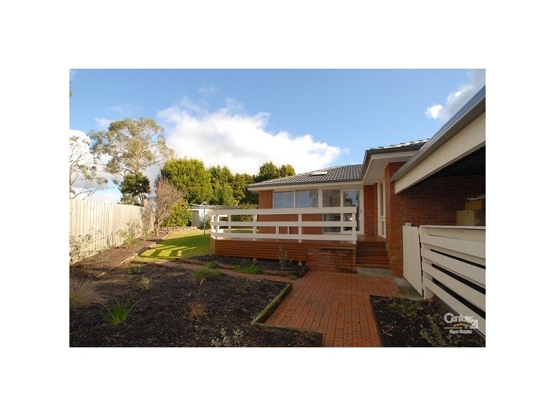 7 Dalkeith Court, Frankston VIC 3199