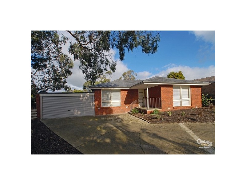 7 Dalkeith Court, Frankston VIC 3199