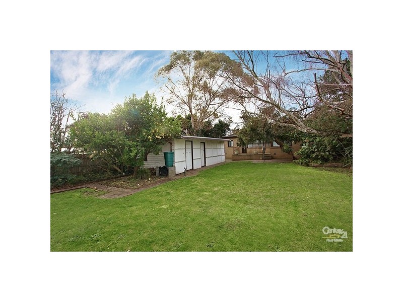 41 Leonard, Frankston VIC 3199