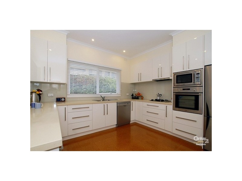 6 Norman Avenue, Frankston South VIC 3199