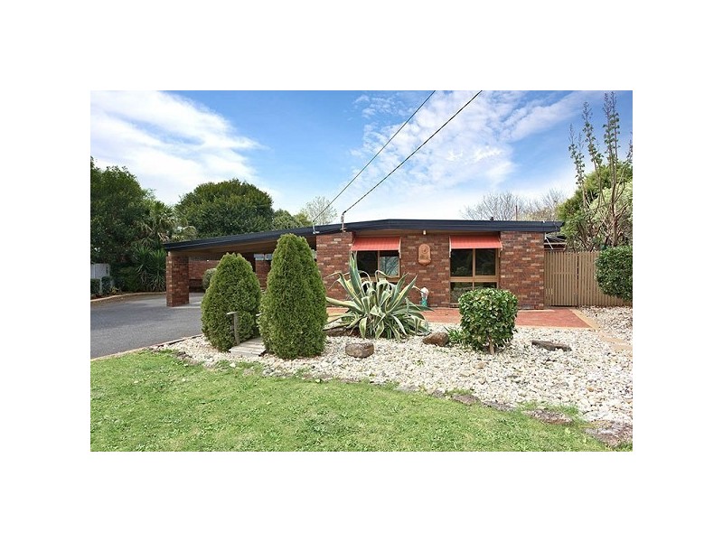 6 Eastbourne Court, Frankston VIC 3199