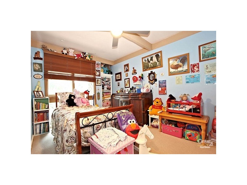 6 Eastbourne Court, Frankston VIC 3199