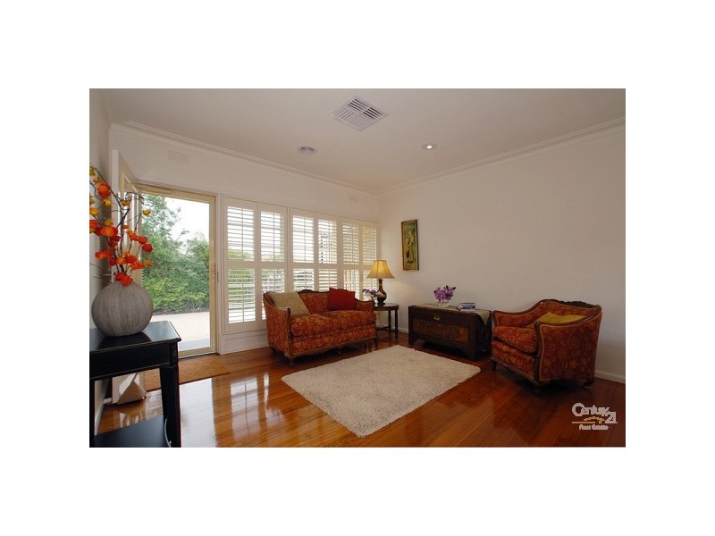 Unit 3, 18 Bruarong Crescent, Frankston South VIC 3199