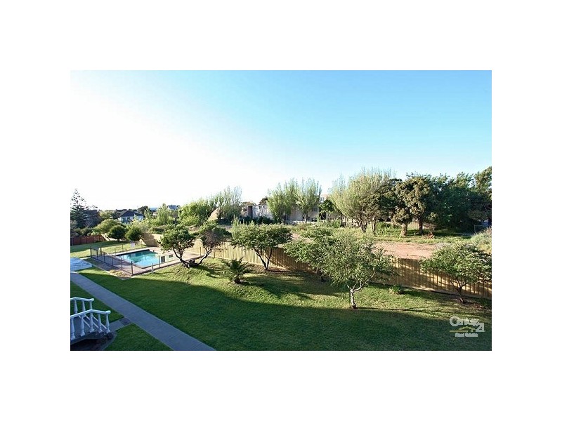 Unit 4, 402 Nepean Highway, Frankston VIC 3199