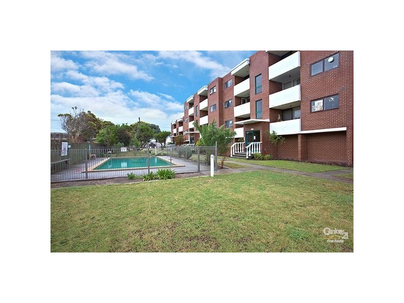 Unit 4, 402 Nepean Highway, Frankston VIC 3199