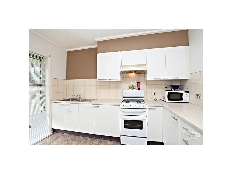 21 Candlebark Crescent, Frankston North VIC 3200
