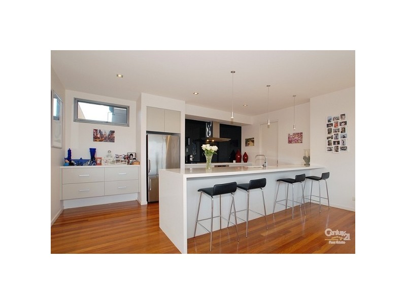 87 Cobb Road, Mount Eliza VIC 3930