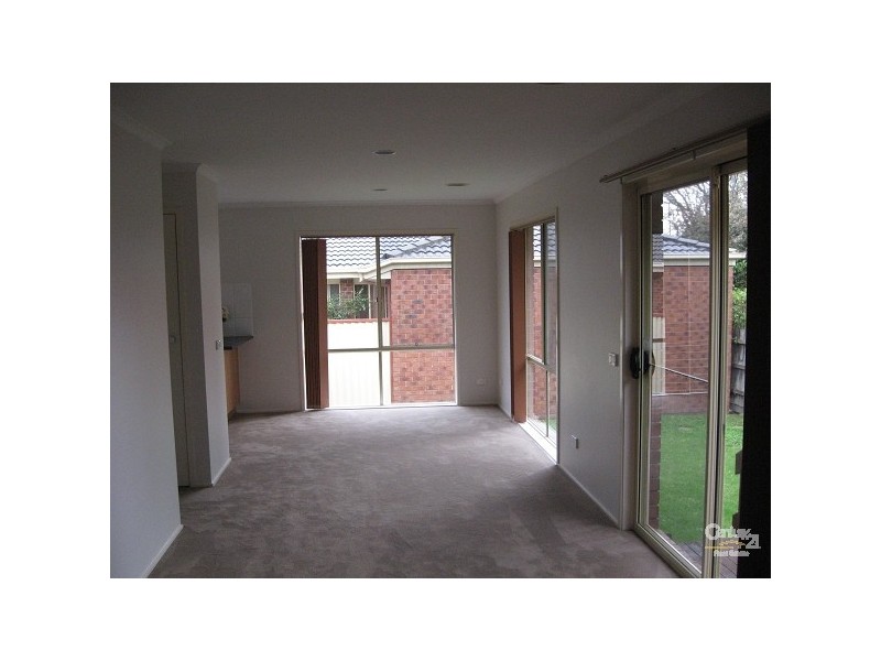 1/6 Alice Grove, Frankston VIC 3199