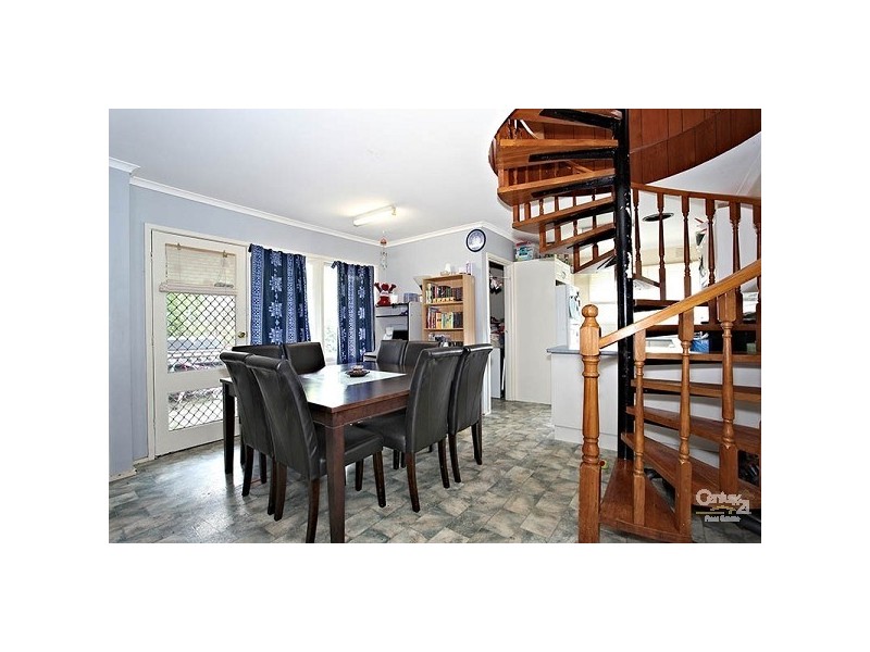 9 The Trossachs, Frankston VIC 3199