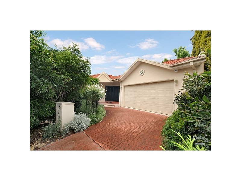 5 Sweetfern Dell, Frankston South VIC 3199