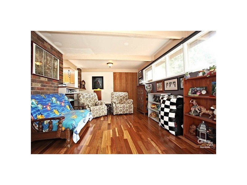 6 Eastbourne Court, Frankston VIC 3199