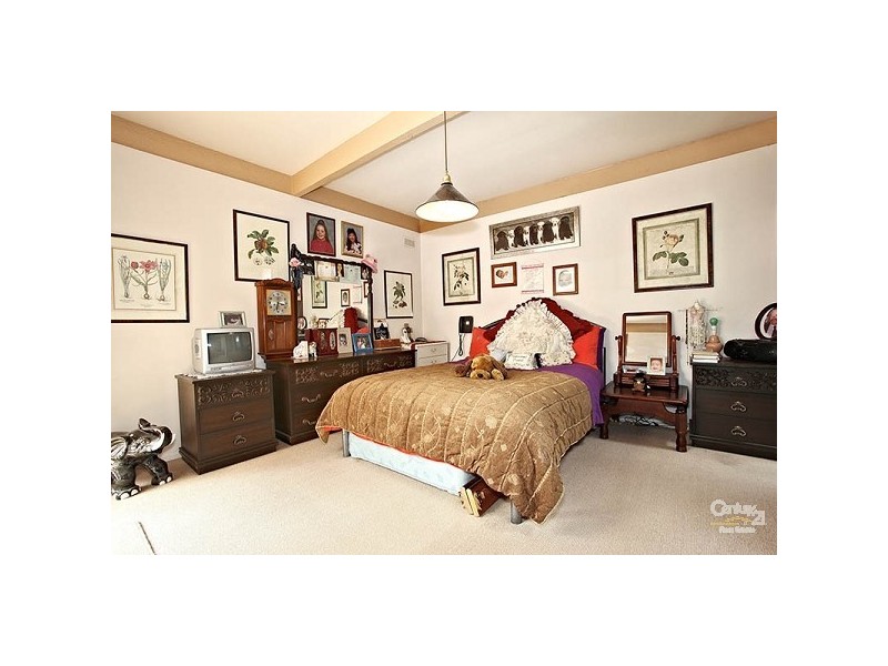 6 Eastbourne Court, Frankston VIC 3199