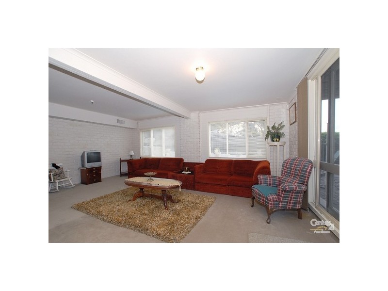 6 Altair Close, Frankston VIC 3199