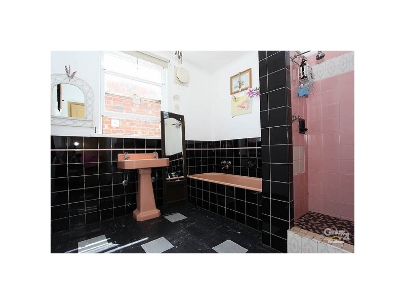 12 Finlay Street, Frankston VIC 3199